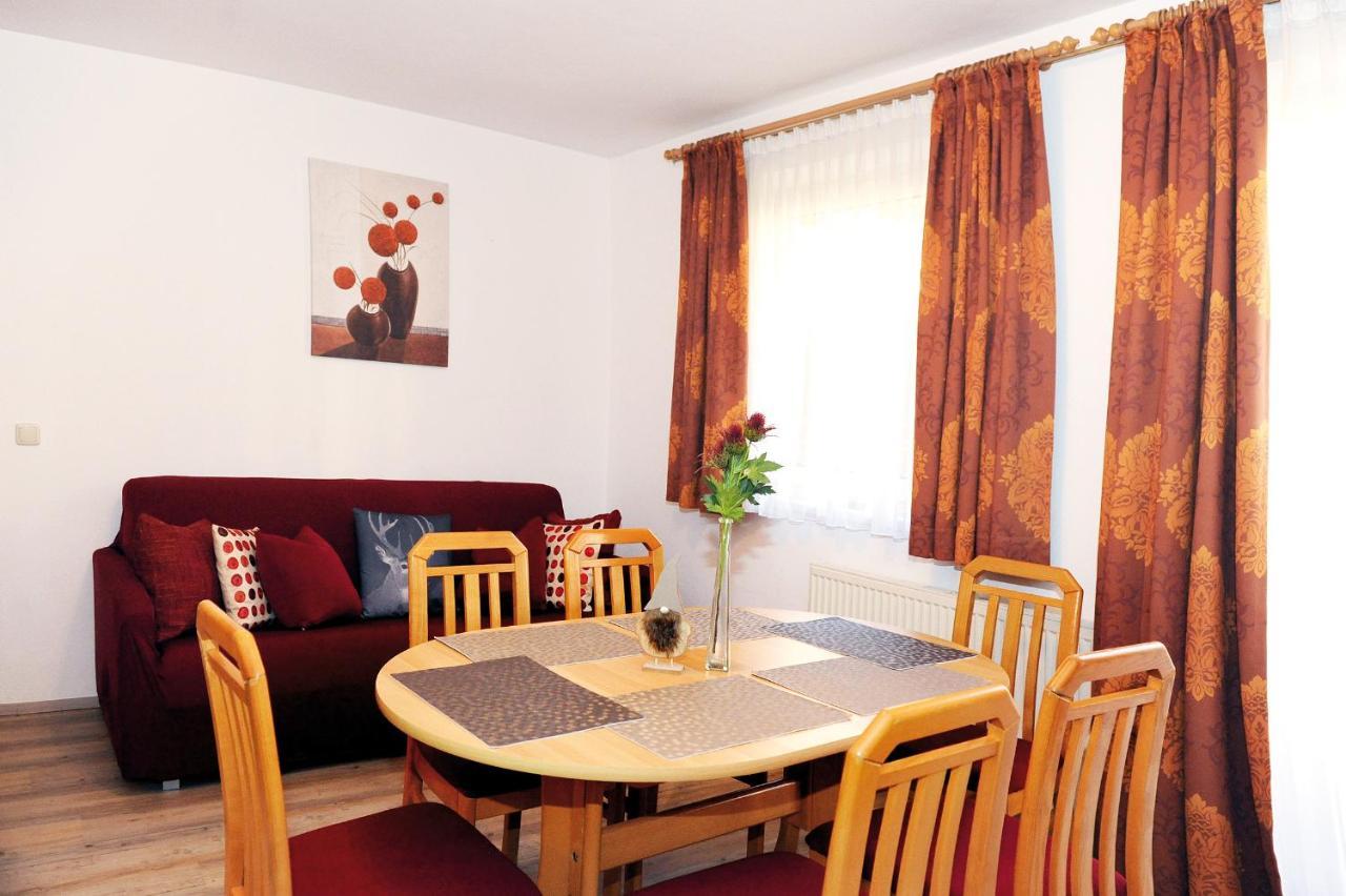Glemmy Appartements Inkl Sommercard Viehhofen Exteriör bild