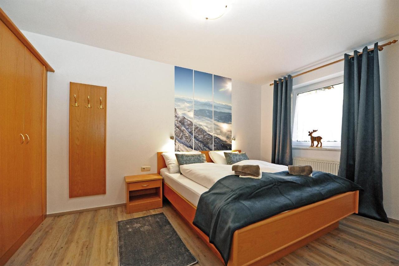 Glemmy Appartements Inkl Sommercard Viehhofen Exteriör bild