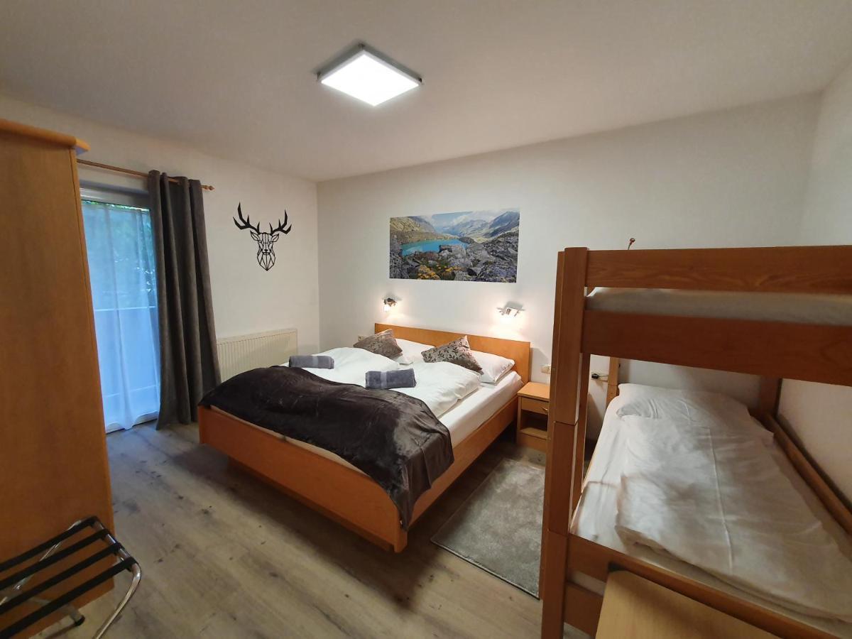 Glemmy Appartements Inkl Sommercard Viehhofen Exteriör bild