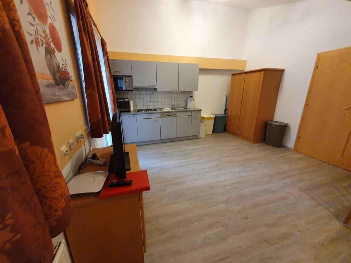 Glemmy Appartements Inkl Sommercard Viehhofen Exteriör bild