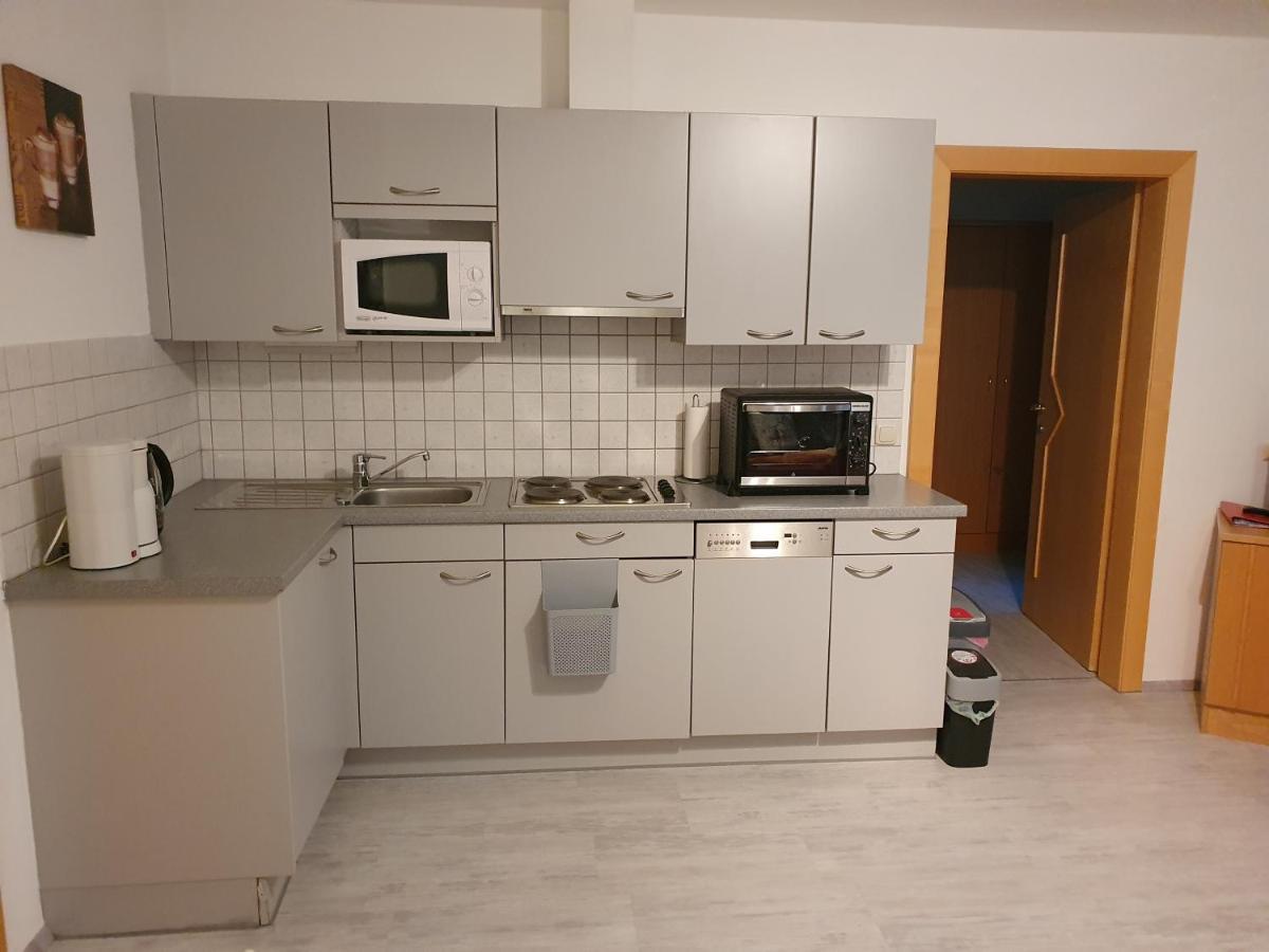 Glemmy Appartements Inkl Sommercard Viehhofen Exteriör bild