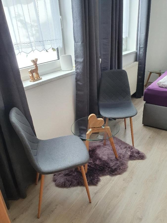 Glemmy Appartements Inkl Sommercard Viehhofen Exteriör bild