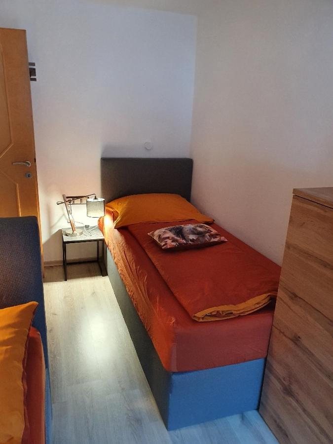 Glemmy Appartements Inkl Sommercard Viehhofen Exteriör bild
